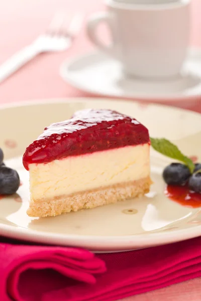 Raspberry cheese cake — Stock Photo, Image