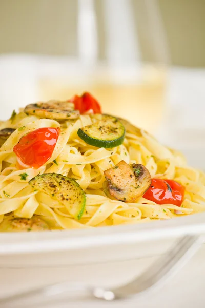 Tagliatelle de pasta vegetariana — Foto de Stock