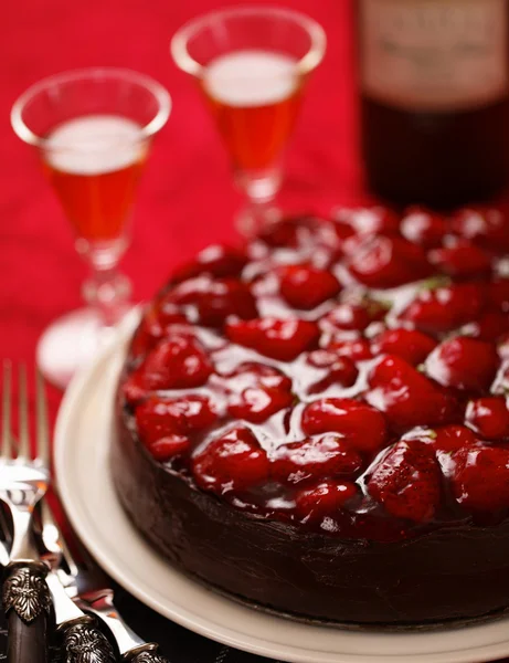 Sernik czekoladowy tort pionowe — Zdjęcie stockowe