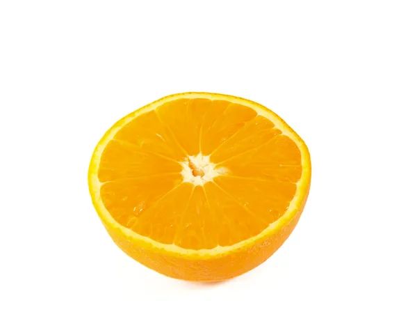 Polovina zralé oranžové — Stock fotografie