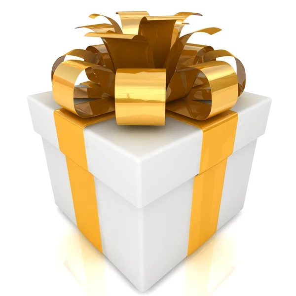 Una caja de regalo blanca con cinta naranja y lazo aislado — Foto de Stock