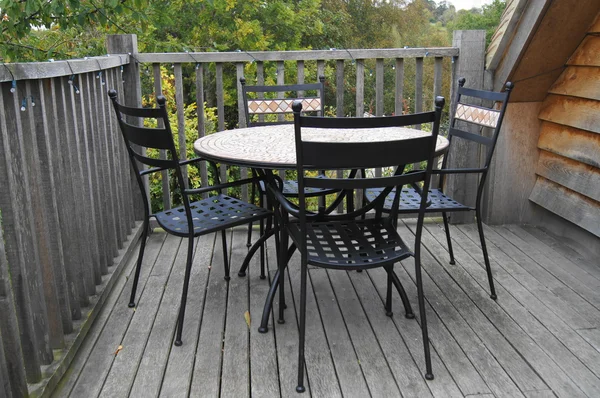 Table et chaises de jardin — Photo