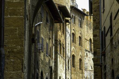 Sokaklar san Gimignano, İtalya