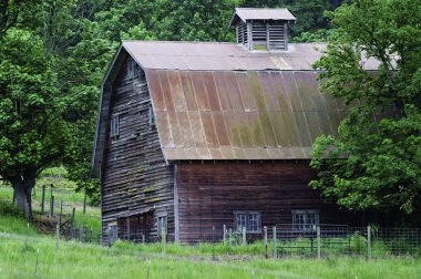 Red barn clipart