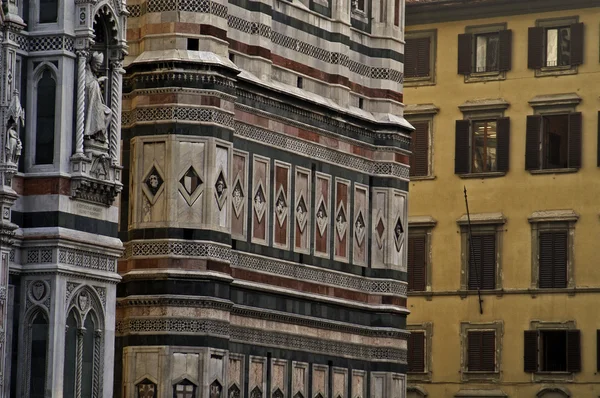 Muren van de duomo, florence, Italië — Stockfoto