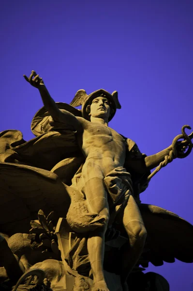 Статуя в Центральном вокзале — стоковое фото