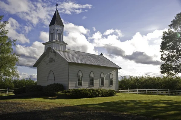 Old white rural church — Stock Photo, Image