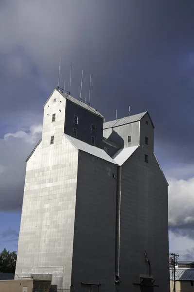 Grain elevator — Stock Photo, Image