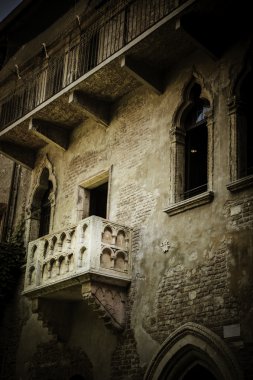 Juliet's balcony, Verona, Italy clipart