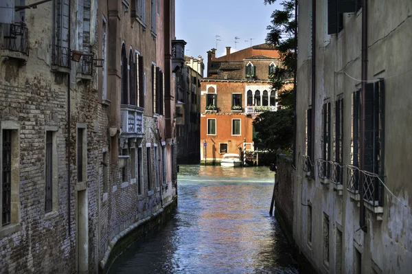 Canal, Venecia Italia — Foto de Stock