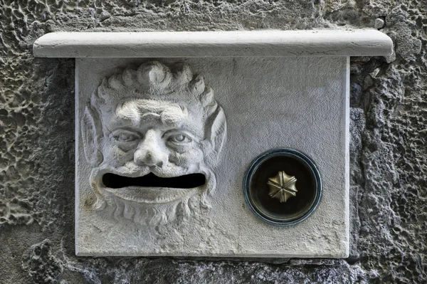 Ornate mail slot, Venezia, Italia — Foto Stock