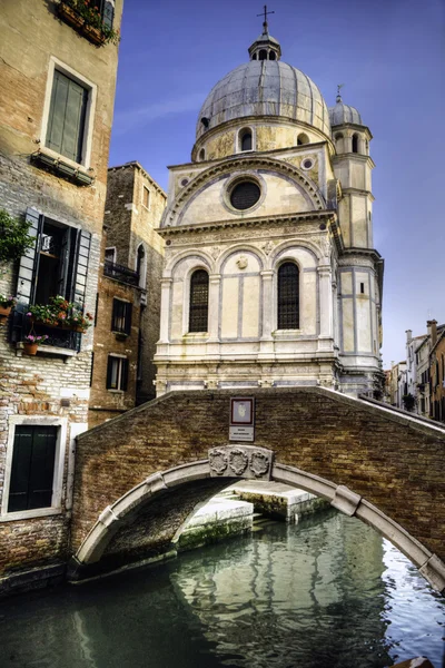 Kyrkan santa maria dei miracoli, Venedig, Italien — Stockfoto