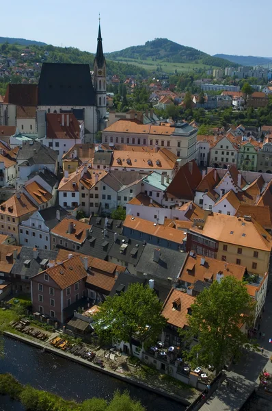 Cesky krumlov çatılar ve vltava Nehri