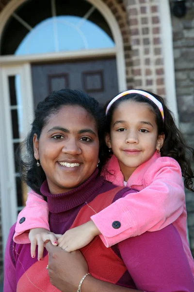 Madre e figlia — Foto Stock