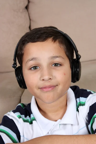 Boy With Headphones — Stock Photo, Image