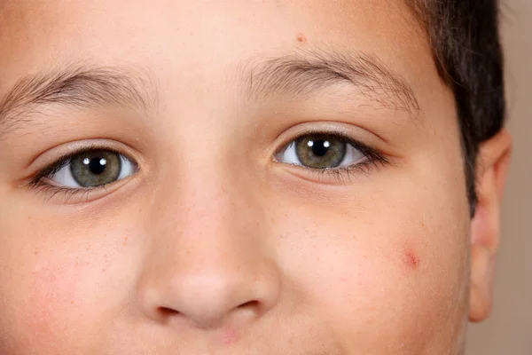 Young boy — Stock Photo, Image