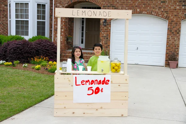 Puesto de limonada —  Fotos de Stock