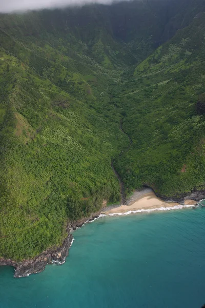 Vista aérea da costa de Na Pali — Fotografia de Stock