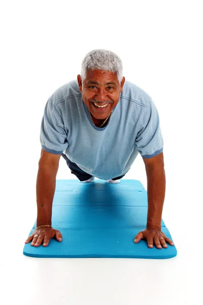 Hombre haciendo ejercicio —  Fotos de Stock