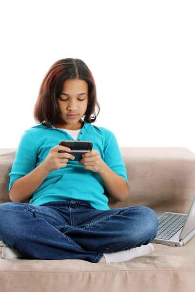 Criança Texting no celular — Fotografia de Stock