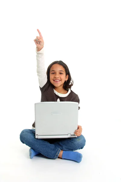 Κορίτσι με υπολογιστή — Φωτογραφία Αρχείου