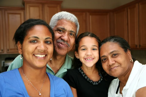 Minderheid familie — Stockfoto