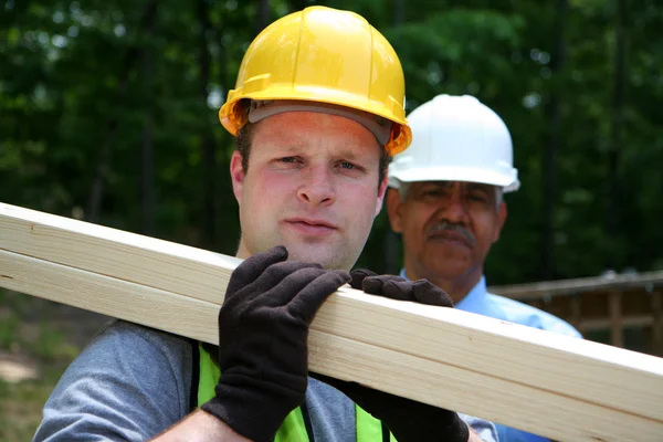 Trabajadores de la construcción — Foto de Stock