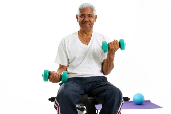 Senior Man Lifting Weights — Stock Photo, Image