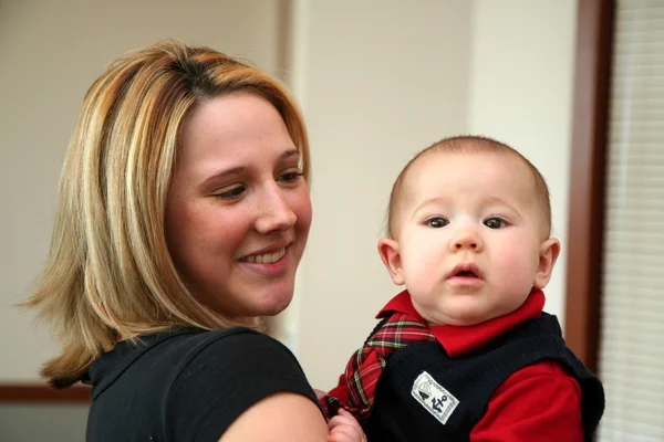 Mutter und Sohn — Stockfoto