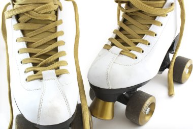 Altın ve beyaz rollerskates