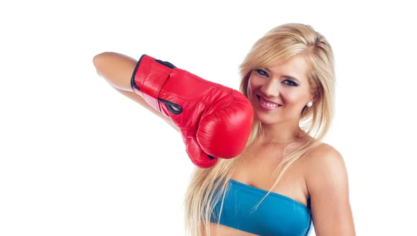 Foto de una joven mujer maravillosa usando guante de boxeo —  Fotos de Stock