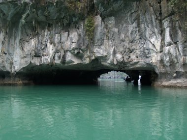 Halong bay mağara