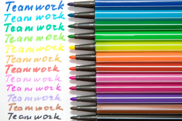 "teamwork", written by different colors — Stock Photo, Image