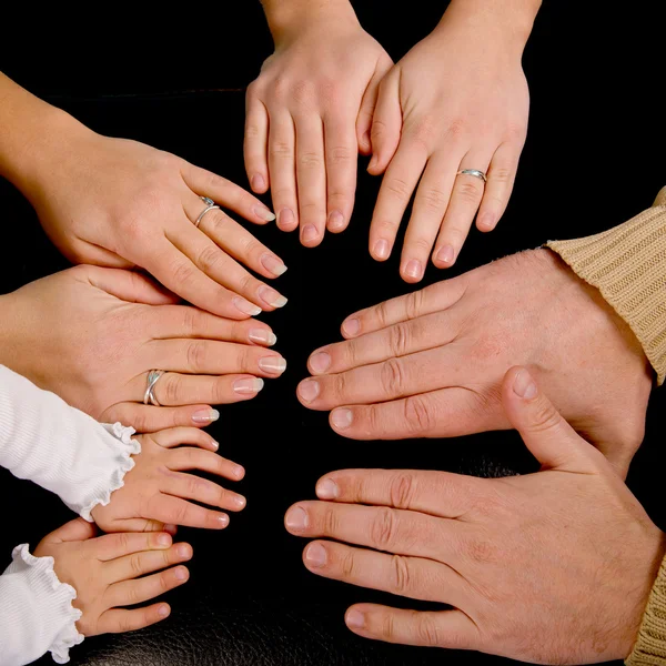 Mãos da família — Fotografia de Stock