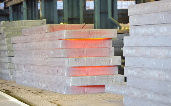 Stack of hot steel — Stock Photo, Image
