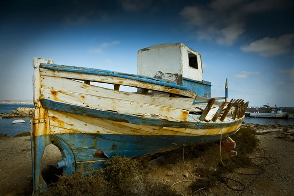 Oude boot — Stockfoto