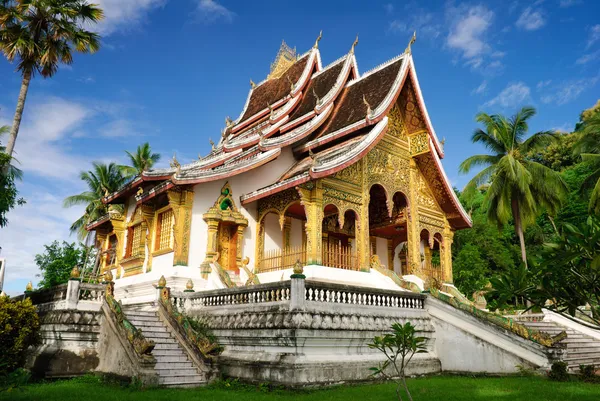 Tempel i Luang Prabang Kungliga slottsmuseet, Laos Royaltyfria Stockbilder