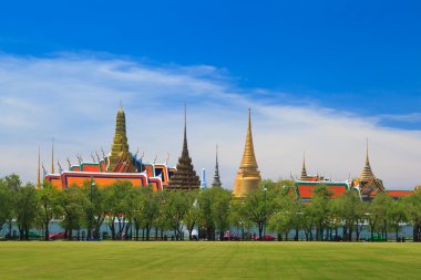 Wat phra kaew, Grand palace, Bangkok, Thailand (view from new gr clipart