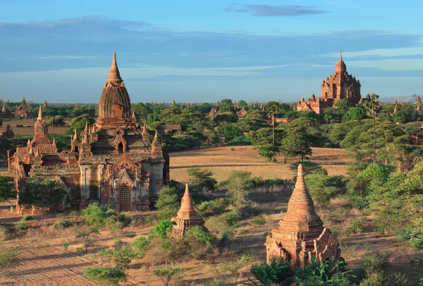 Templer af bagan ved solopgang, Bagan, Myanmar - Stock-foto