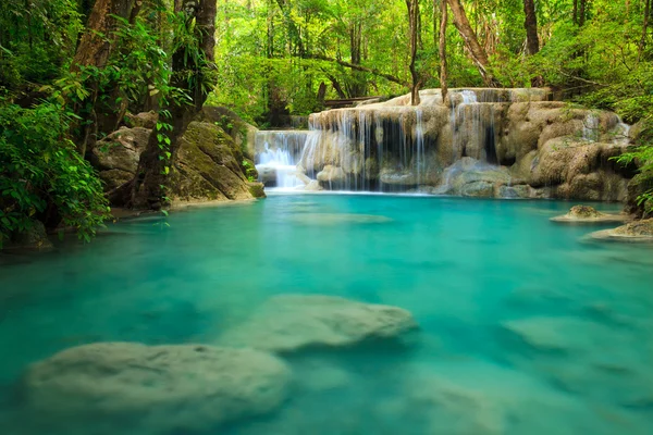 Waterval van Erawan, Kanchanaburi, Thailand — Stockfoto