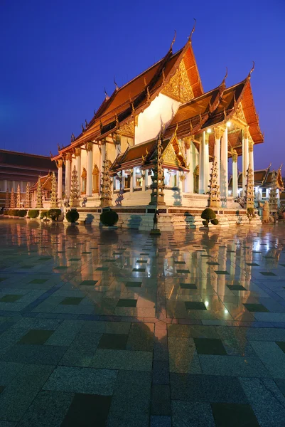 Ο ναός Wat suthat, Μπανγκόκ, Ταϊλάνδη — Φωτογραφία Αρχείου