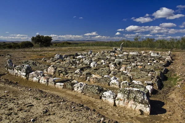 Roman village of Monroy. Horreo. — Stockfoto