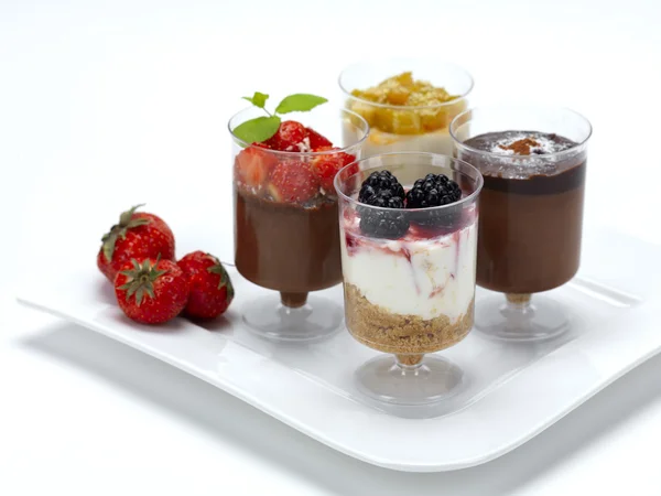 Quatro xícaras de sobremesa — Fotografia de Stock