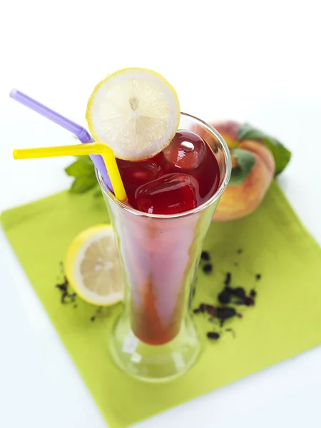 Fruit flavored ice tea — Stock Photo, Image