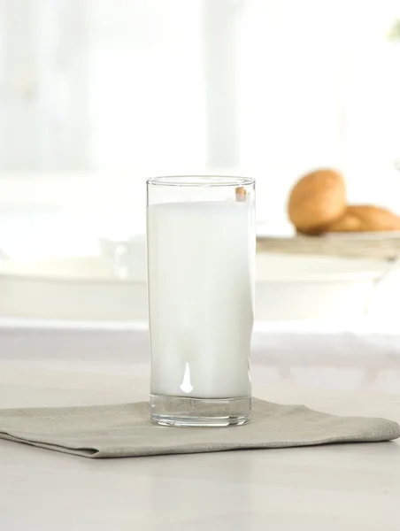 Gass of milk — Stock Photo, Image