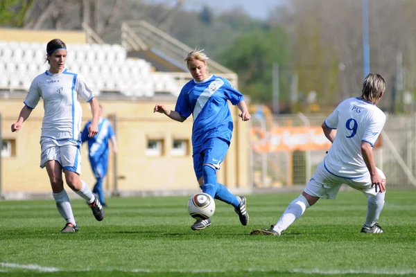 Girl soccer game — Stock Photo, Image