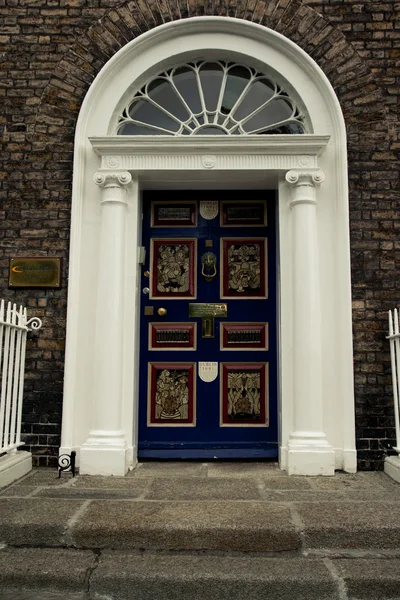 Painted Front Door. — Stock Photo, Image