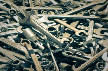 Çelik somun anahtarları