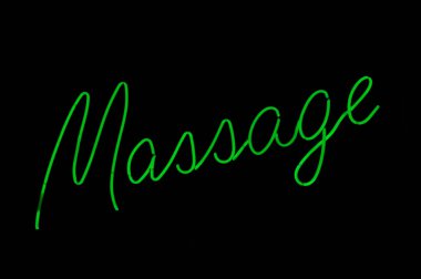 Yeşil masaj neon tabela