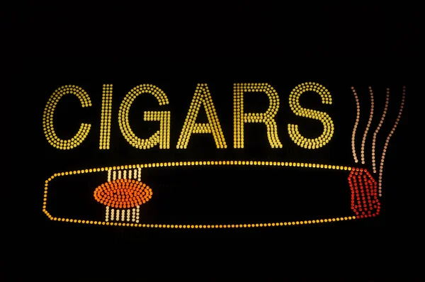Zigarren-Leuchtreklame mit Symbol — Stockfoto